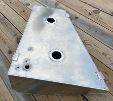 E35-3 new fuel tank 1 sm.jpg