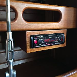 stereo receiver mahogany box