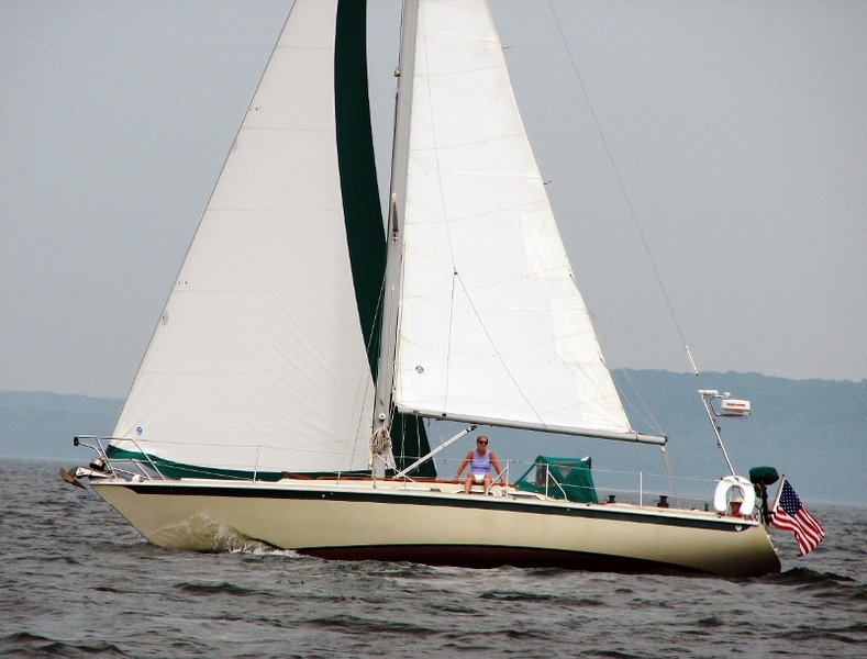 1979 E 35-II hull #577